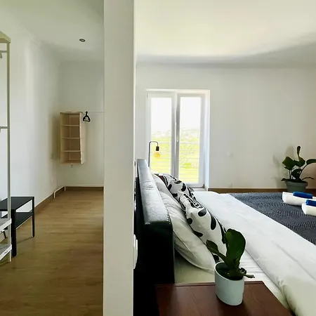 Coastal Breeze In וילה