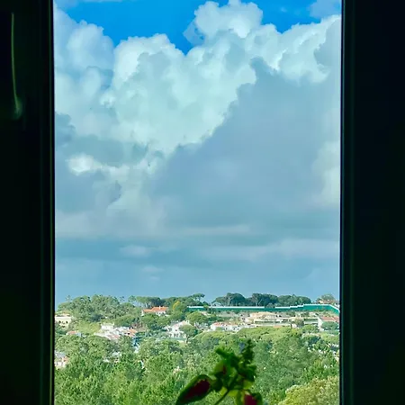 Coastal Breeze In Villa Sesimbra